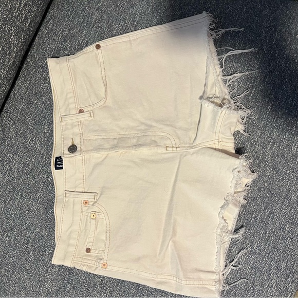 Gap Cheeky High Rise Shorts - Picture 7 of 9